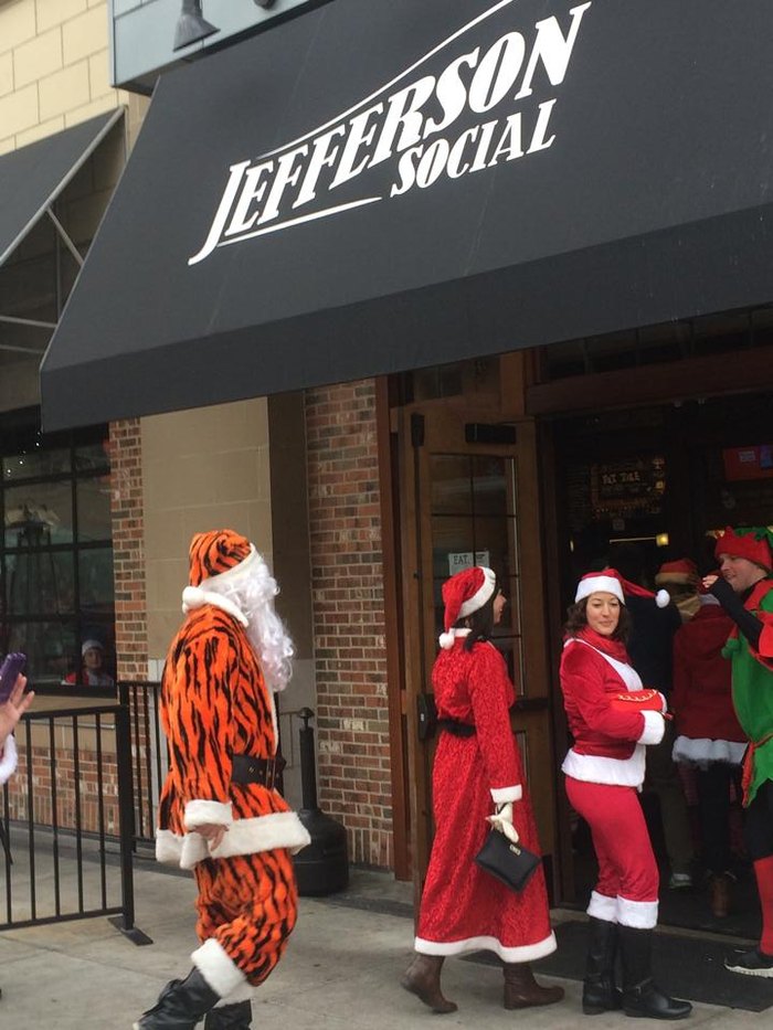 Join Hundreds Of Santas At SantaCon in Cincinnati