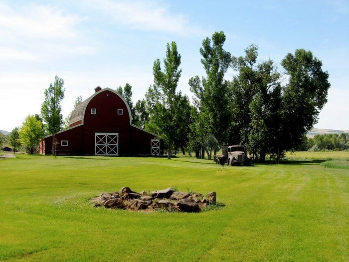 Escape to Idaho's Wild Side: 7N Ranch Resort, Your Rustic Retreat Awaits!