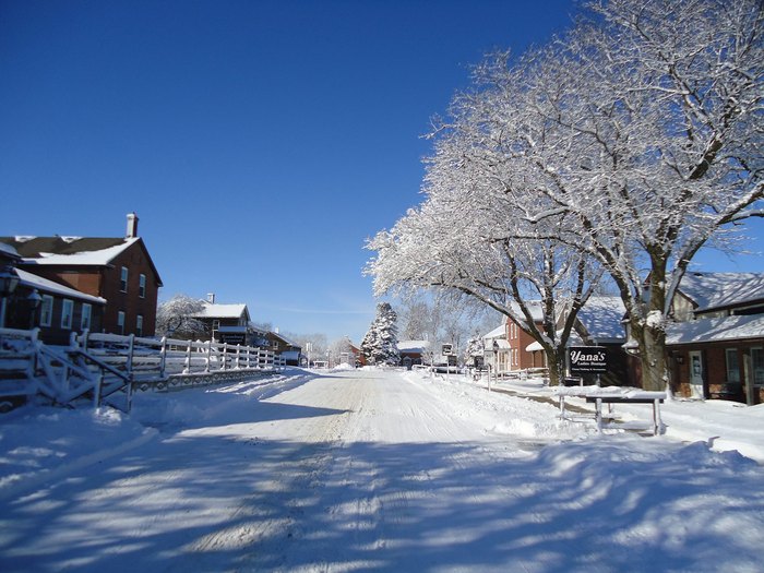 Amana Colonies Christmas In Iowa Hollywood Style!