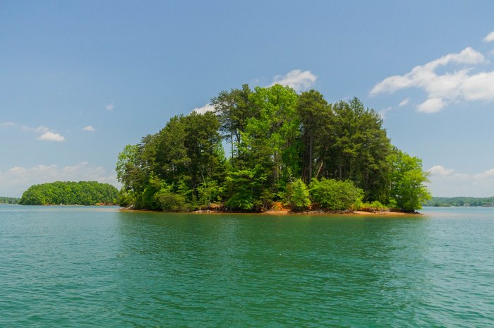 The Weight Of Lake Keowee In South Carolina Caused A 1971 Earthquake