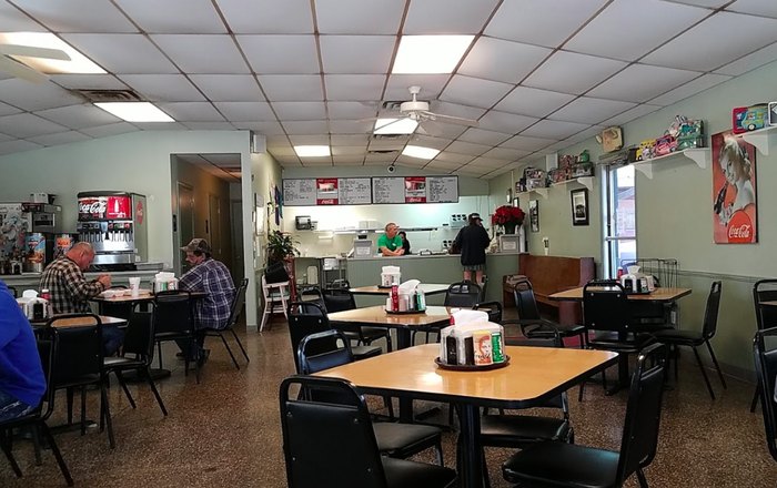 You Need To Try The Plate Lunches At The Lunch Box In Louisiana