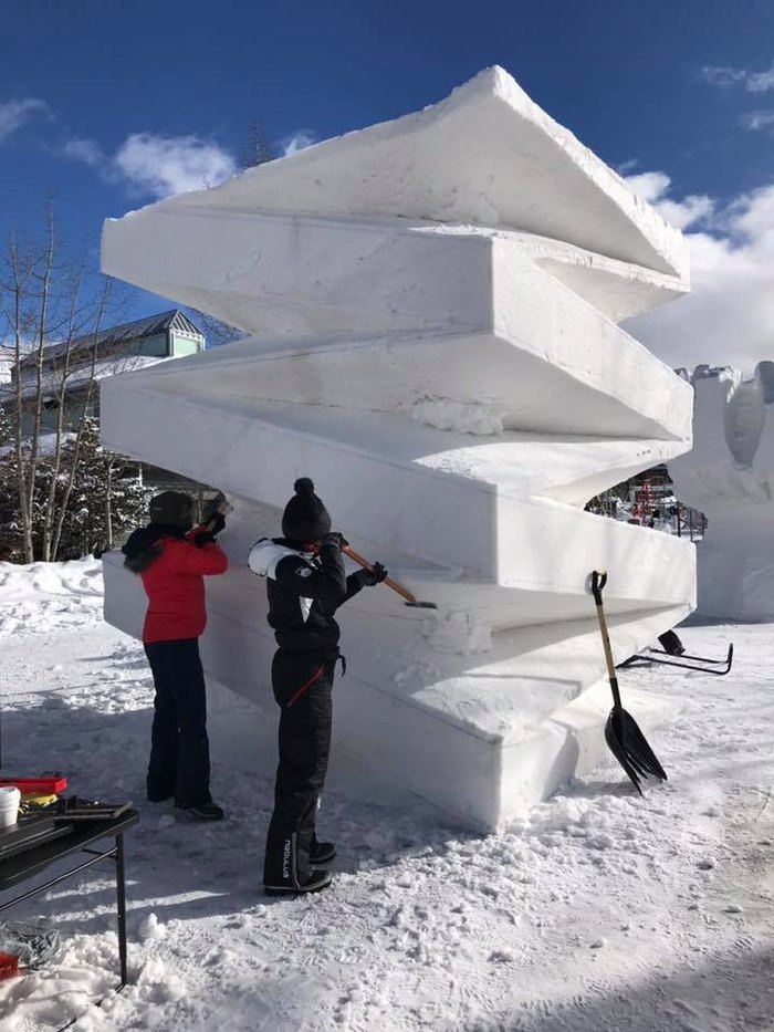 Don't Miss The Incredible Ice Sculptures In Breckenridge, Colorado