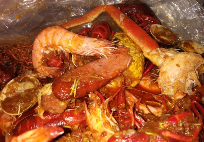 Lee's Seafood Boil Serves The Best Cajun Food In Cleveland