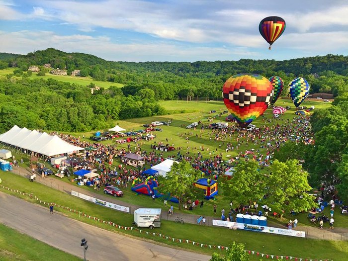 Great Galena Balloon Race In Illinois Is A Hot Air Balloon Festival