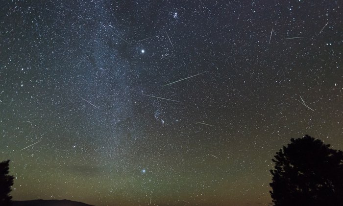 Don't Miss The Magificent Lyrid Meteor Shower This April In Vermont