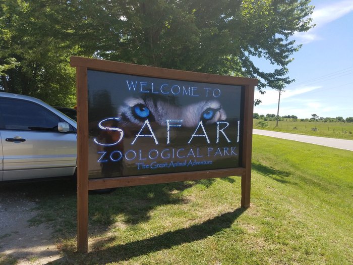 safari zoological park county road 1425 caney ks