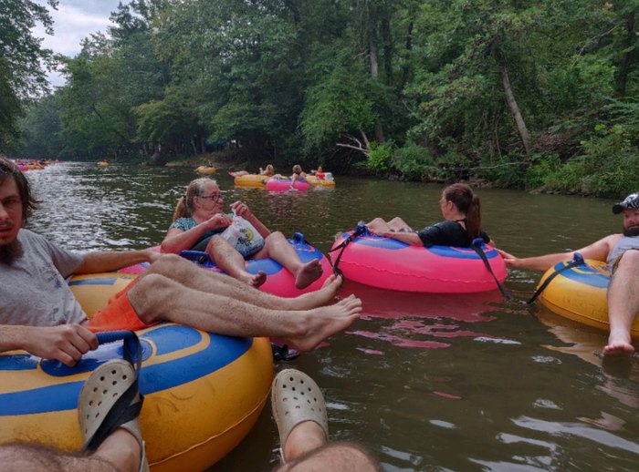 7 Thrilling North Carolina Lazy River Tubing Adventures