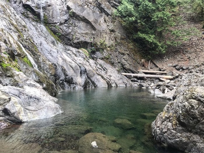 Rocky Brook Falls In Washington May Be Your New Top Swimming Spot