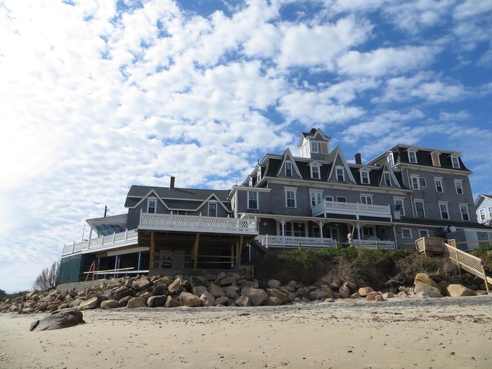 Block Island Beach House Is A Magnificent New Rhode Island Hotel