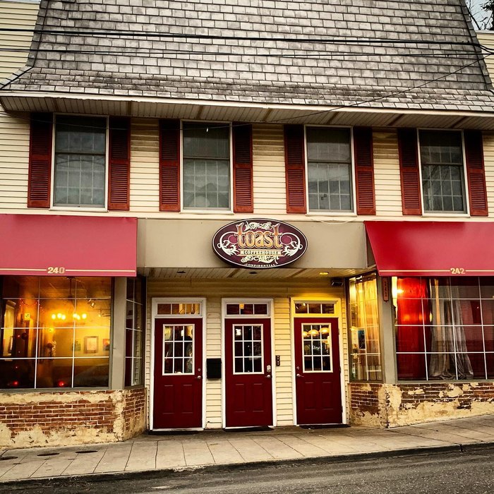 Toast Coffeehouse Is Best Foodie Brunch Spot In New York