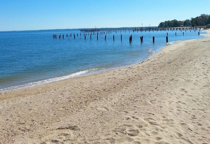 Theres A Lovely Swimming Beach At Colonial Beach In Virginia 4794