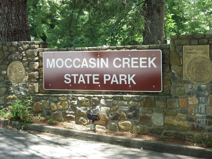 Moccasin Creek State Park In Is A Lakefront Hidden Gem