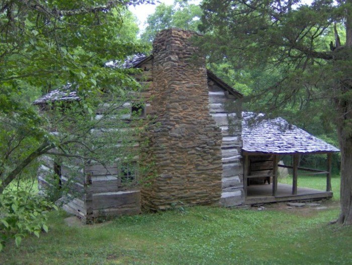 The Town Of Little Greenbrier In Tennessee Is A Ghost Town You Can Hike ...