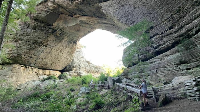 Enjoy An Easy Hike And Walk Through This Natural Arch In Kentucky