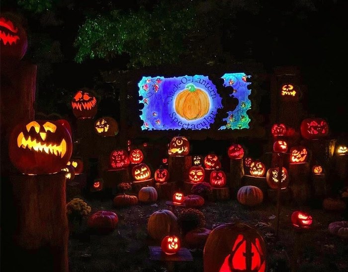 Take a drive through the annual Jack-o'-Lantern Spectacular this