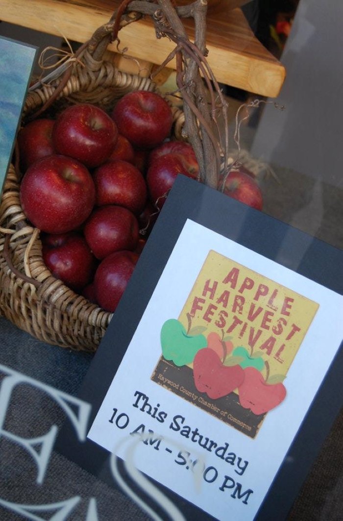 The 2020 Apple Harvest Festival In Waynesville, North Carolina Is A GO