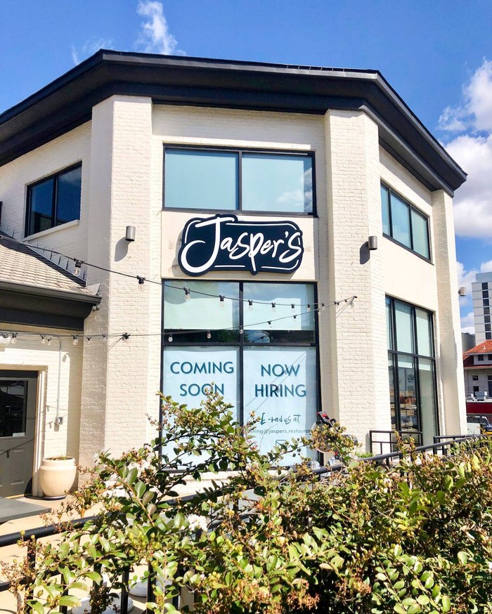 Jasper's opens on West End in Midtown