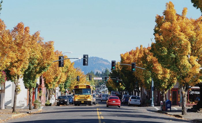 Cottage Grove: One Of The Most Charming Towns In Oregon