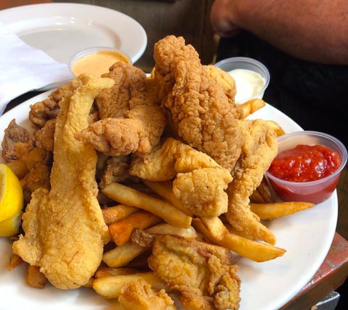 Eat Endless Fried Catfish At This Funky Restaurant In New Orleans