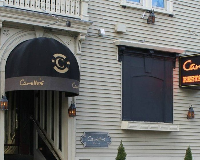 Scenes From Camille's in Providence, a Chianti-Soaked Italian Restaurant