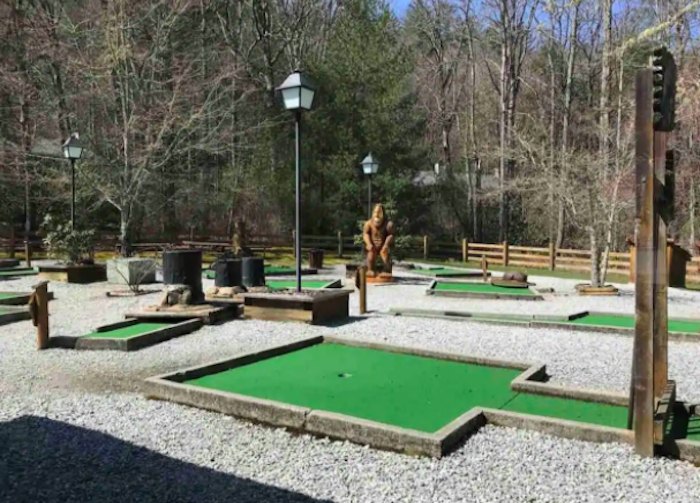 mini golf course at North Carolina condo