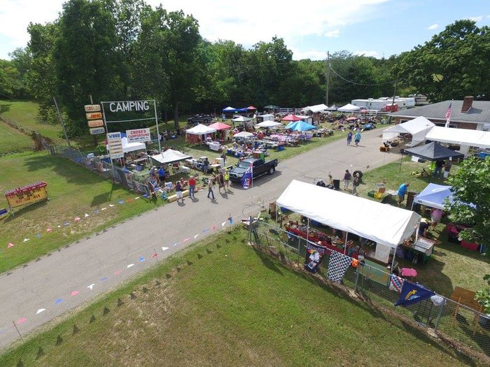 The 127 Yard Sale In Ohio Is The World's Longest