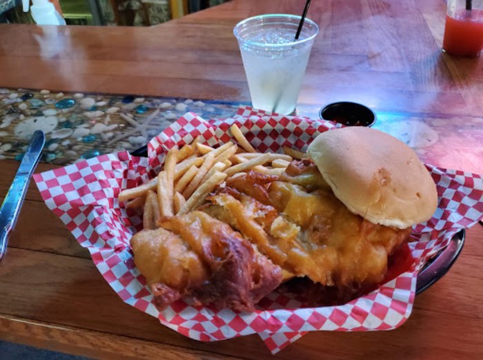 Al Fresco Dining At Clear Lake's PM Park Can't Be Beat