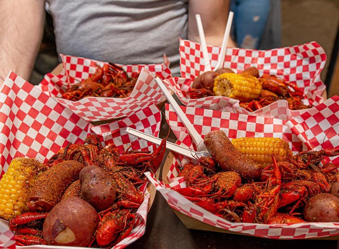 Feast On A Cajun Crawfish Boil At Nashville's Tennessee Brew Works
