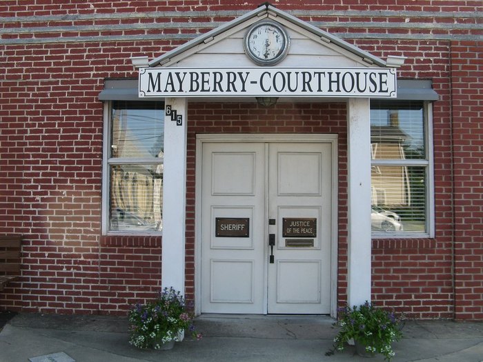 Visit The Mayberry USA Replica Courthouse And Jail In North Carolina