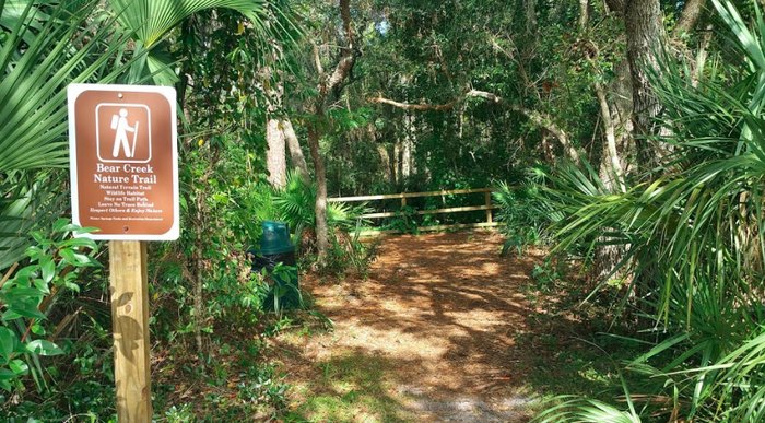 are dogs allowed at bear creek nature trail