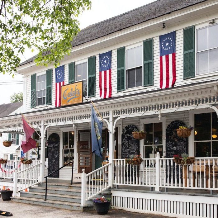 A Trip To One Of The Oldest General Stores In New Hampshire Is Like ...