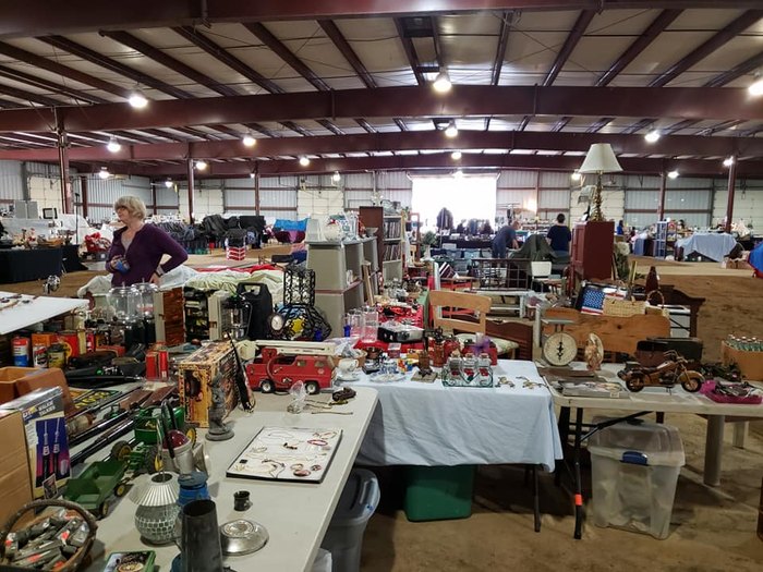 Jackson Antique And Flea Market Show Is Fun Event In Michigan