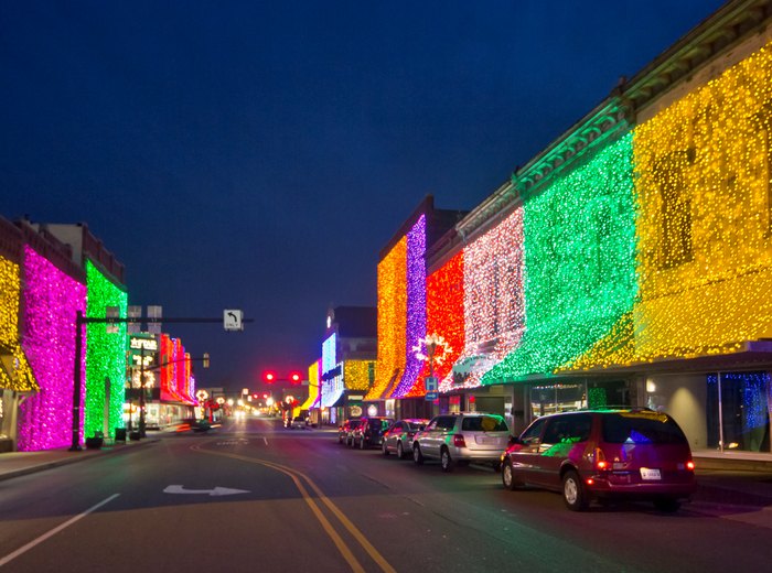 Here Are The Best Christmas Lights In Indiana