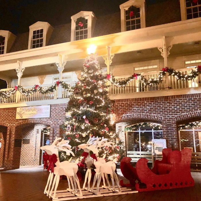 Enjoy The Magic Of A Dahlonega Christmas