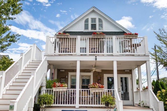 Stay In Historic Delaware Bed And Breakfast By Beach