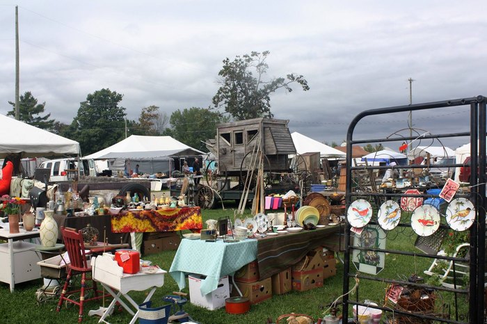 Midland Antique Festival Is 80 Acre Flea Market In Michigan