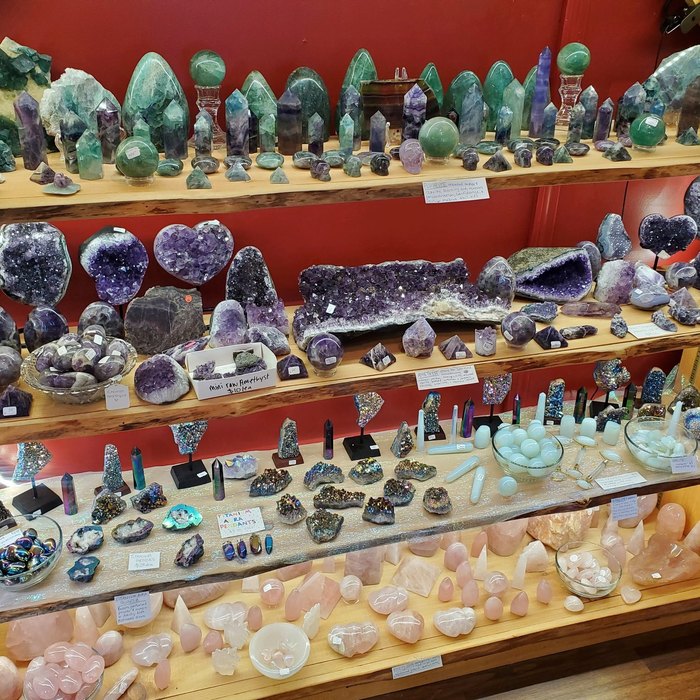 Kentucky Souvenirs  Fossils, Minerals, Gemstones, t-shirts and more!