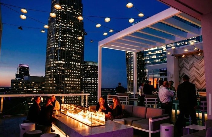 Dine In The Clouds At The Highest Rooftop Bar In North Carolina: Nuvole