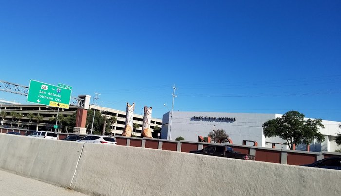 San Antonio's giant North Star Mall boots recognized by Guinness