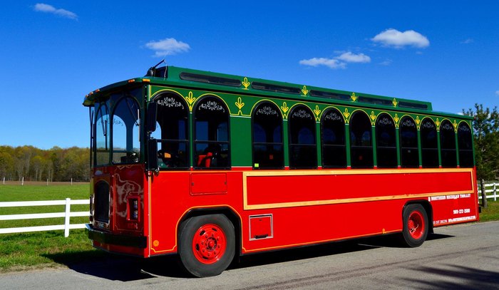 This Historic Trolley Takes You On Scenics Tour Of Michigan
