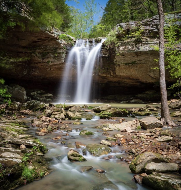 Visit The Best Waterfalls In Illinois This Spring