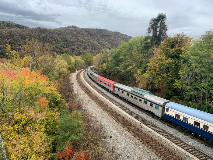 The Best Train Ride In West Virginia Is The Autumn Colors Express