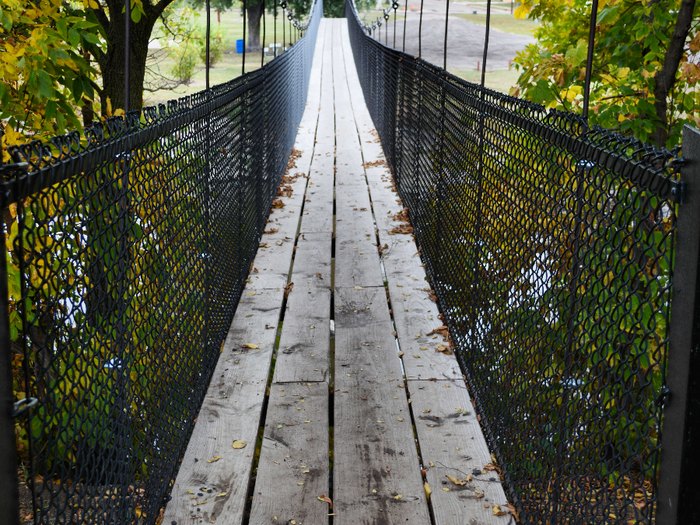 Swinging bridge shenandoah virginia bridges valley places camping edinburg old county