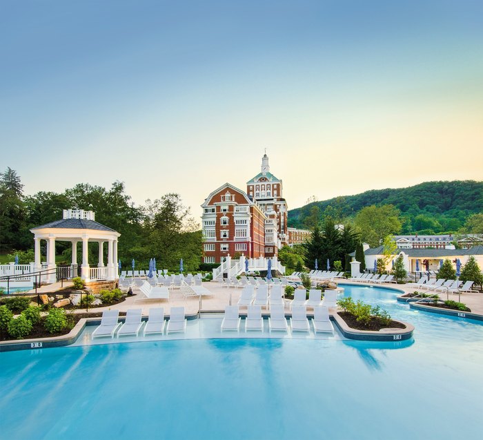 Find An Adults Only Pool In Virginia At The Omni Homestead Resort