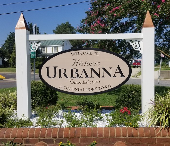 The Urbanna Oyster Festival In Virginia Is A Local Tradition You'll Love