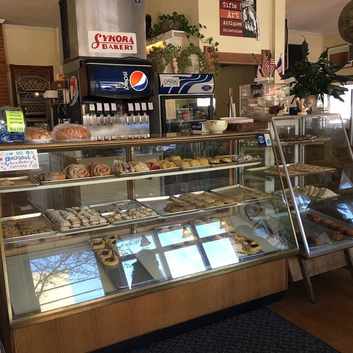 Sykora Bakery Is The Last Old-School Czech Bakery In Iowa