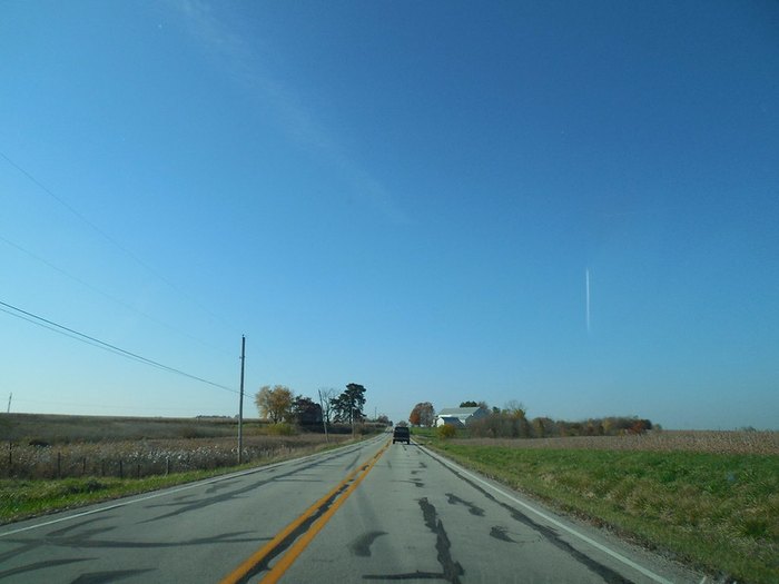 10 Haunted Roads In Indiana That'll Send Chills Down Your Spine