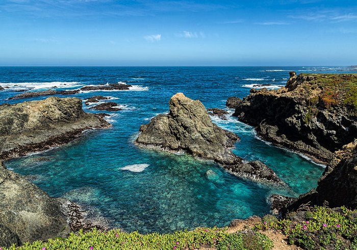 Visit Mendocino, California: A Perfect Weekend Getaway