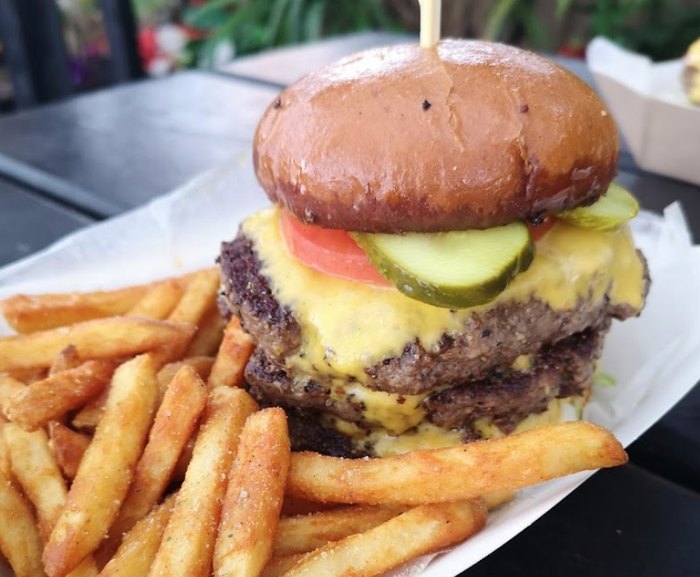 Burger Creations Has The Best Burgers In Tampa, Florida