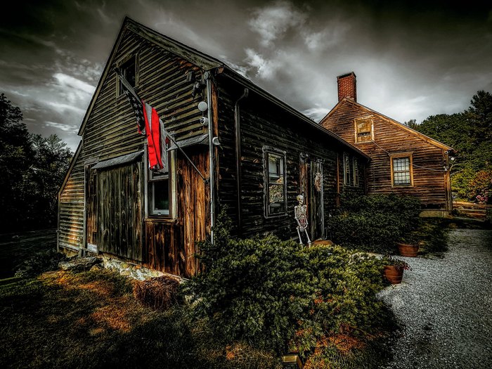 This Ghost Hunt In A Haunted House In Rhode Island Is Scary